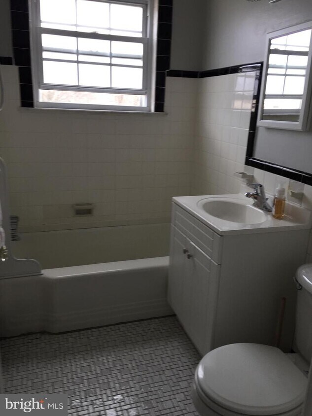 231 Pilgrim Ln, Drexel Hill, PA 19026 Room for Rent in Drexel Hill