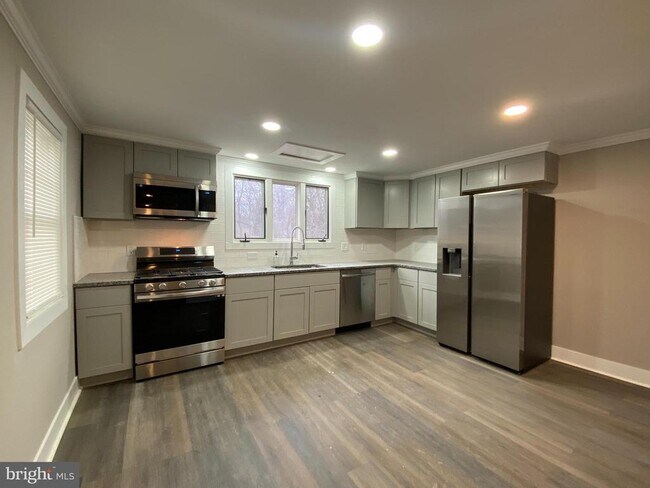 Foto del edificio - 125 N Sycamore St