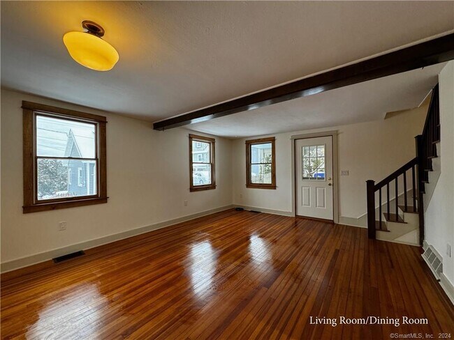 Building Photo - 103 Highland Ave
