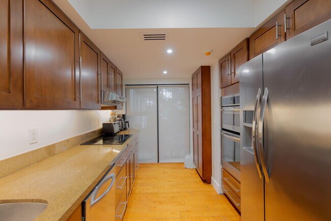 Building Photo - 13244 Polo Club Rd