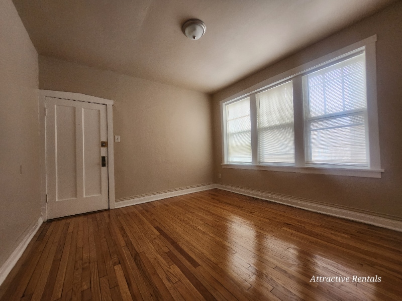 Photo - 1158 S Mason Ave (Chicago, IL)