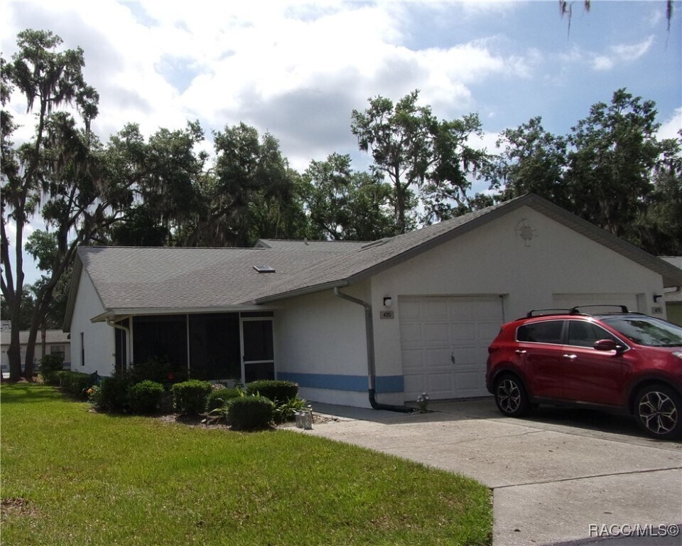 Primary Photo - 470 Siesta Terrace