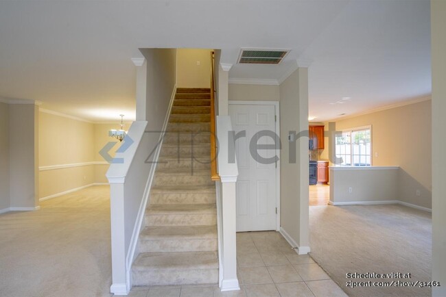 Foto del edificio - 1322 Legacy Greene Ave