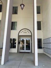 Building Photo - 1750 Halford Ave