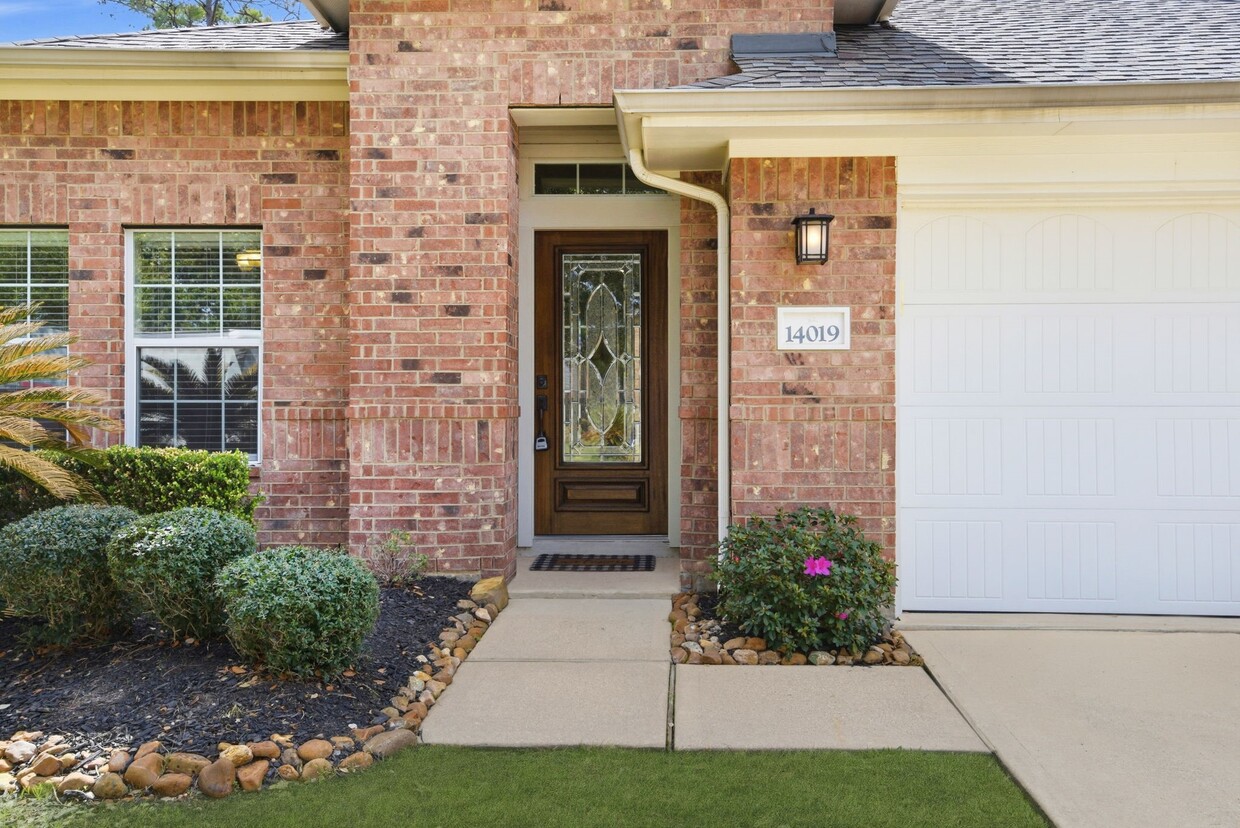 Building Photo - 14019 Pueblo Run Dr