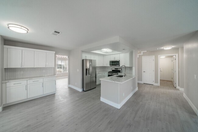 Foto del edificio - 1804 Summit Pointe Dr