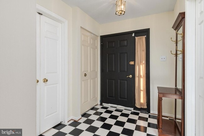 Building Photo - 4905 Colonel Addison Pl