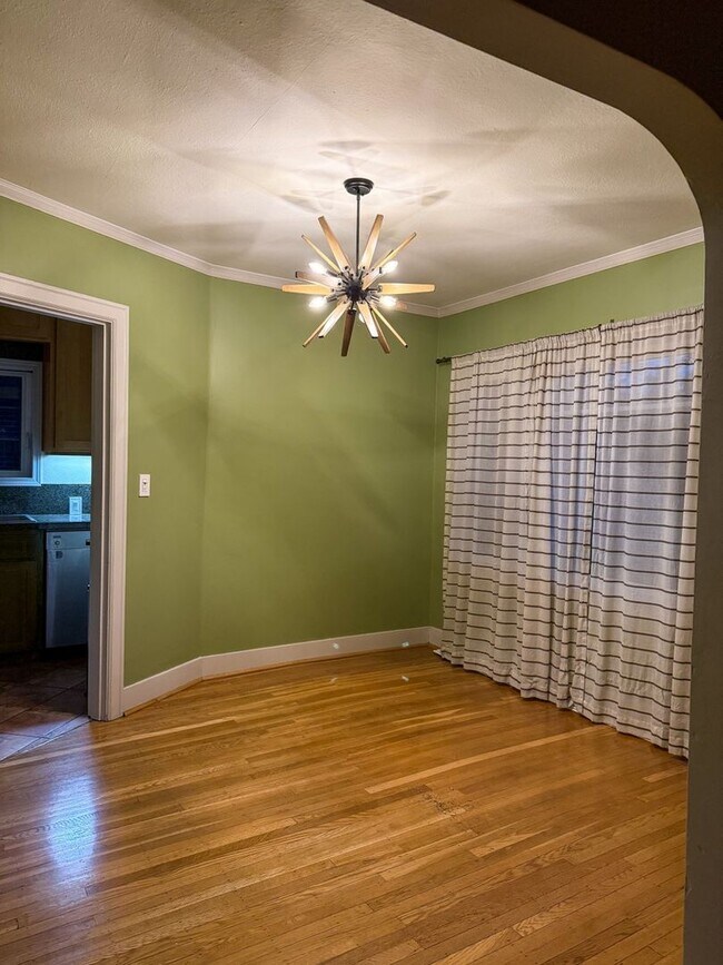 Foto del edificio - Spacious 4BR House in Portland
