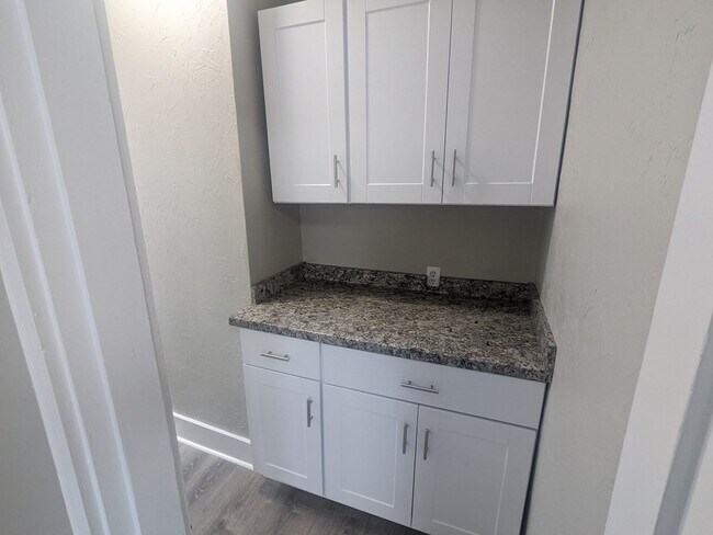 Foto del edificio - 84 Crescent St