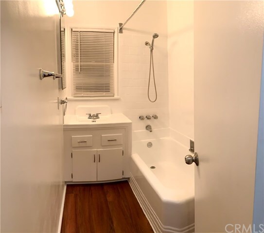 Foto del edificio - 5497 Orange Ave