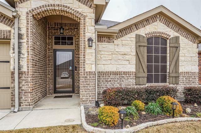 Building Photo - 14528 Chino Dr