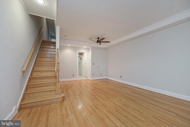 Building Photo - 1305 Tasker St