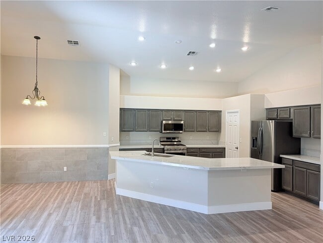 Building Photo - 4880 Bazmorda Ct