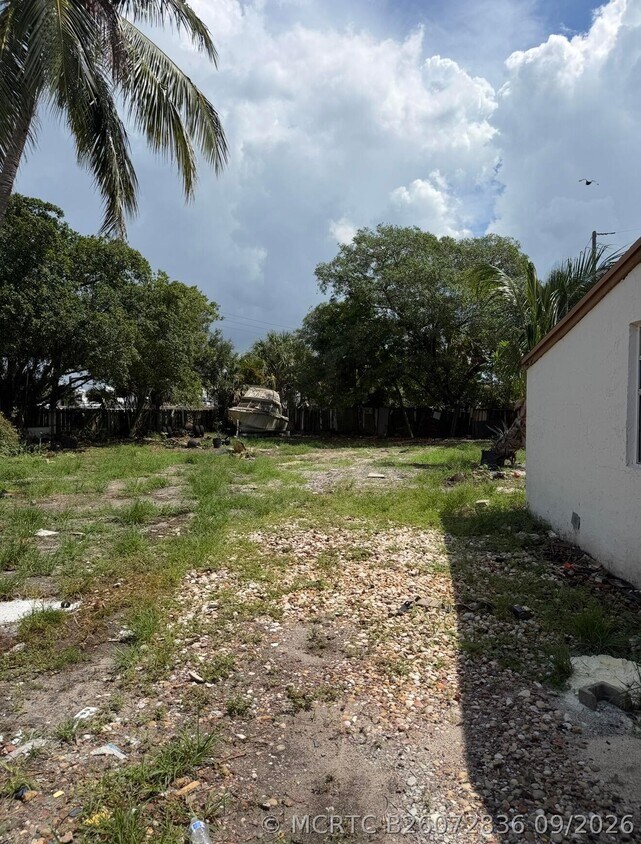 Foto del edificio - 3411 NW 9th Ct