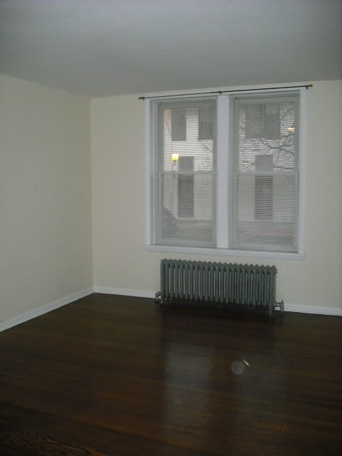 Photo - 3355 N Troy St