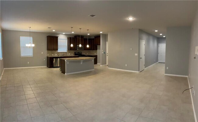 Foto del edificio - 245 Pearl Way