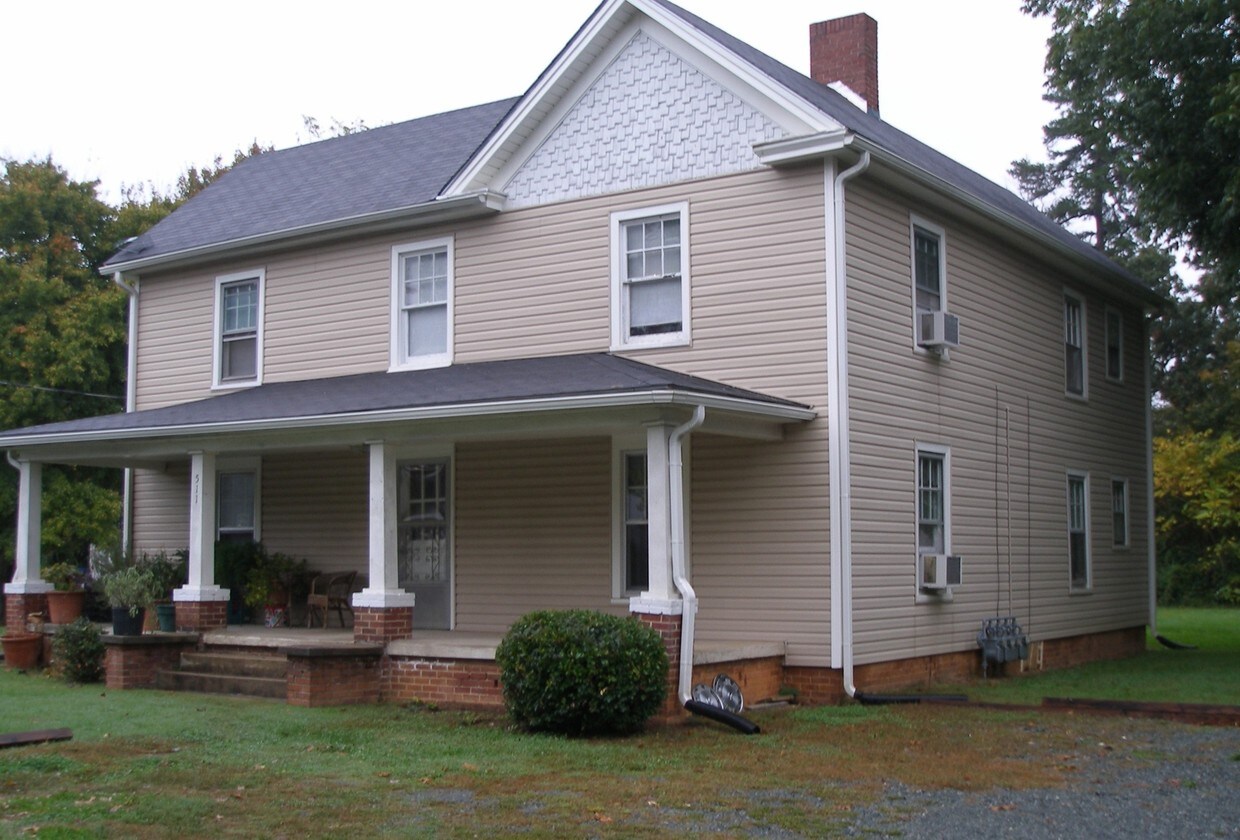 511 Cummings St, Gibsonville, NC 27249 Apartments in Gibsonville, NC
