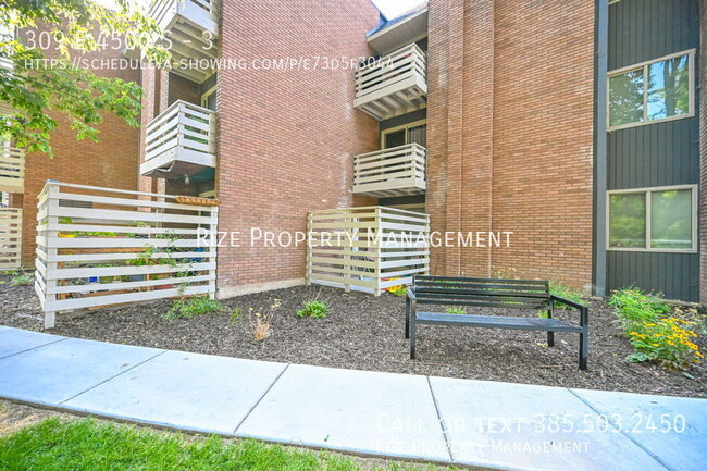 Building Photo - Creekside View Apartment! Enjoy the serene...