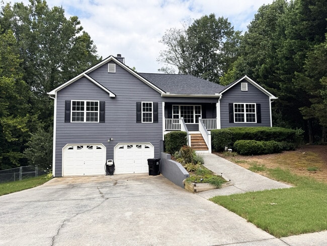 Building Photo - 745 Oak Glen Dr