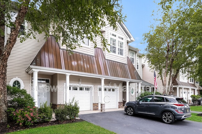 Building Photo - 10 Sea Breeze Ct