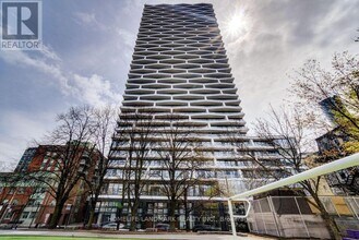 Building Photo - 85-1785 Wood St