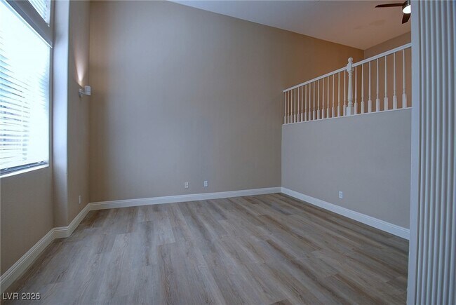 Foto del edificio - 8405 Tiger Woods Ave