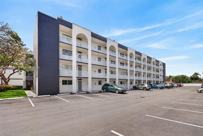 Foto del edificio - 1541 S Ocean Blvd