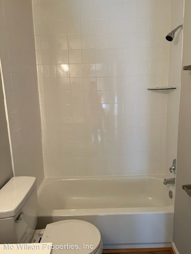 Building Photo - 5 br, 3.5 bath House - 1400 Admiral Dr