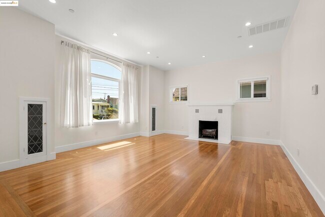 Foto del edificio - 1437 Portland Ave