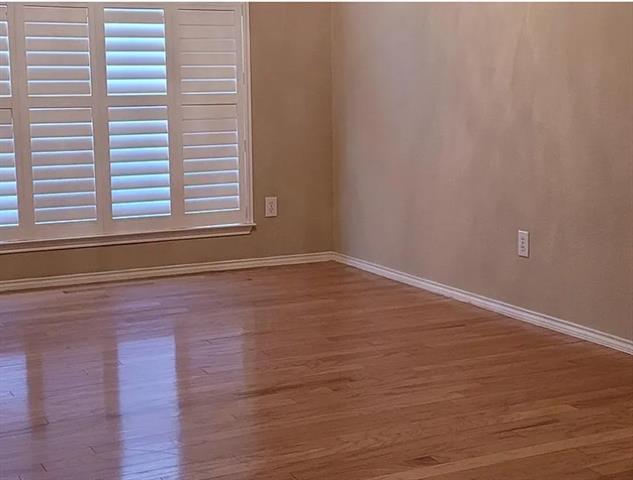 Foto del edificio - 6402 Lake View Ln