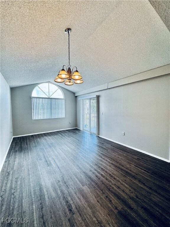 Foto del edificio - 3407 Winkler Ave