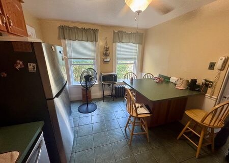 Foto del edificio - 50 Center St