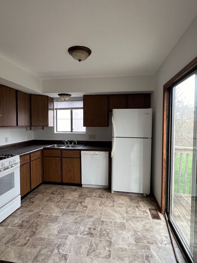 Foto del edificio - 2133 Fair Street Ann Arbor Three Bedroom 1...