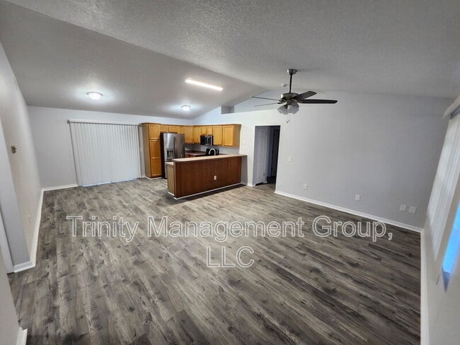 Foto del edificio - 9095 E China Grove Ln