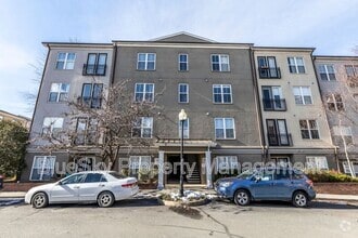 Building Photo - 775 Walker Square