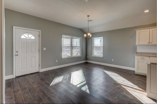 Foto del edificio - 2219 Kentucky Ave