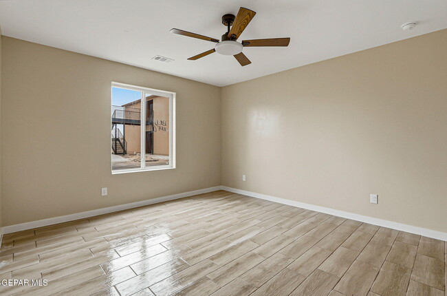 Foto del edificio - 6002 Pam McCall Ln