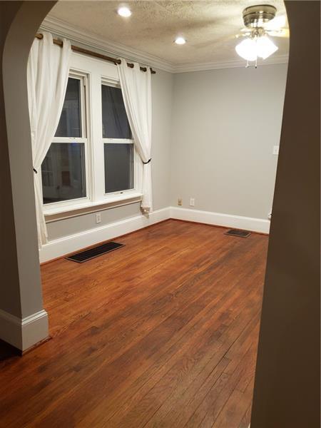Foto del edificio - 860 Greenwood Ave NE