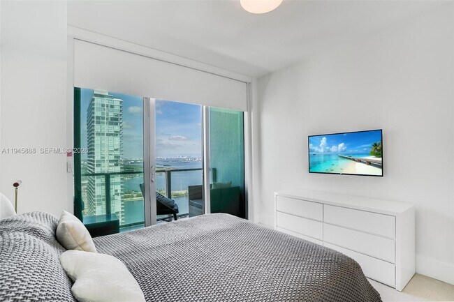 Foto del edificio - 2900 NE 7th Ave