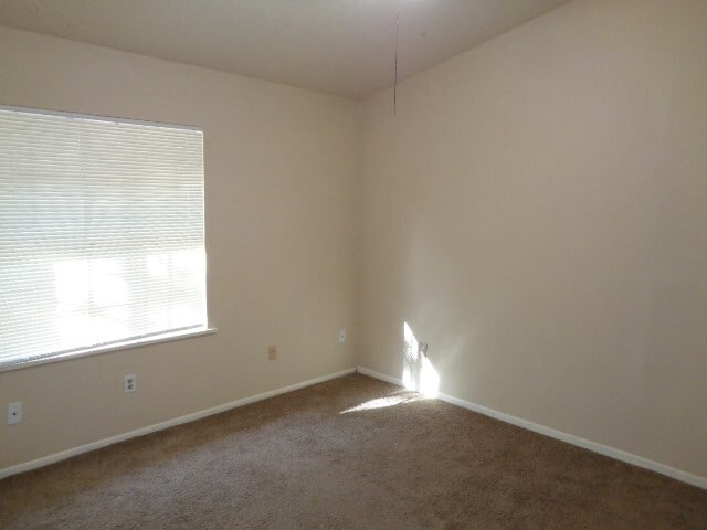 Foto del edificio - 1736 Hazelwood St