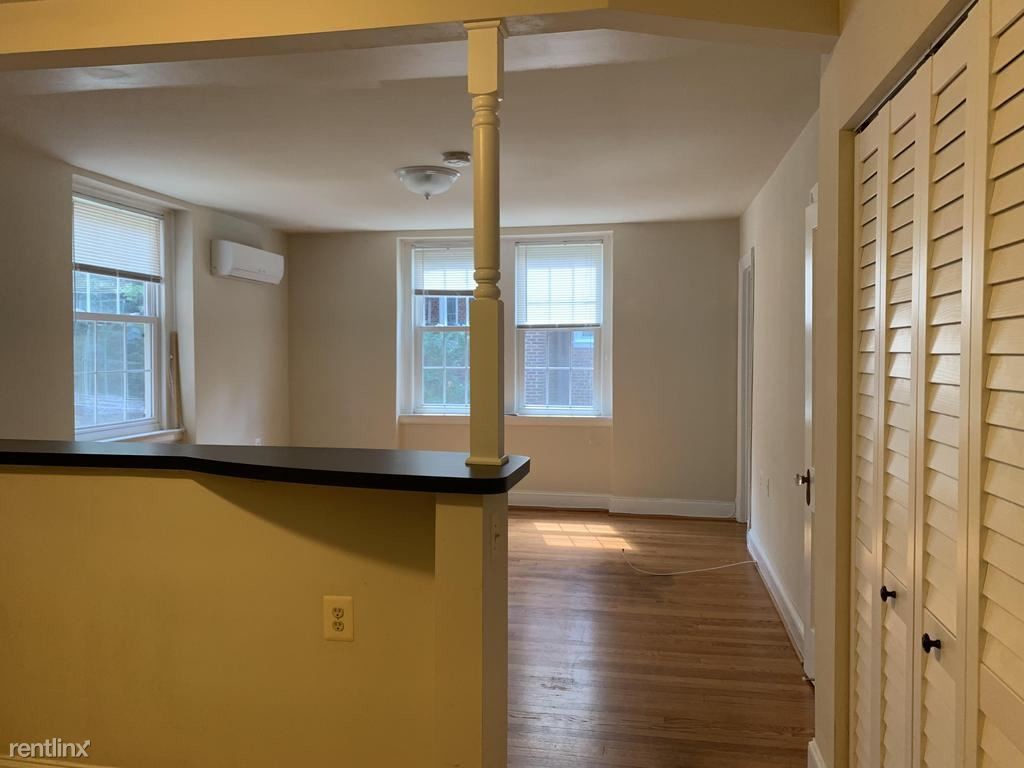 Foto principal - 2701 Cortland Pl NW