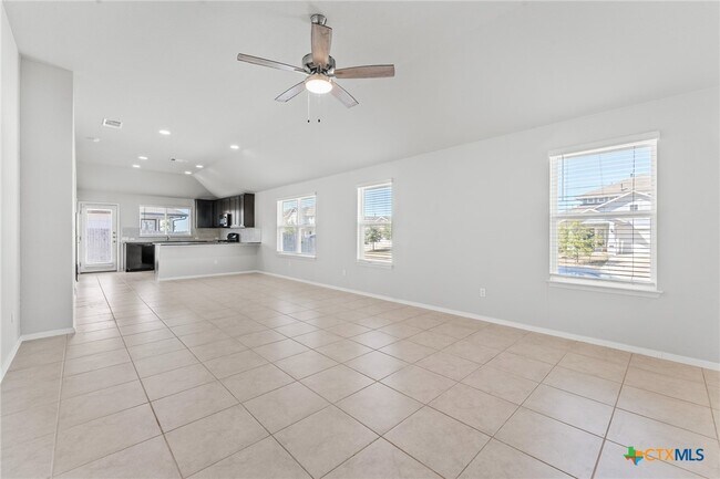 Foto del edificio - 193 Heather Glen Way