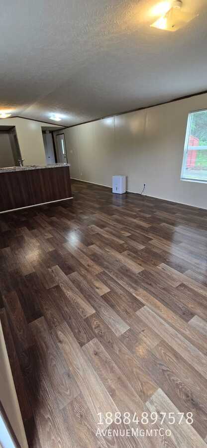 Foto del edificio - 339 Old Tavern Ln