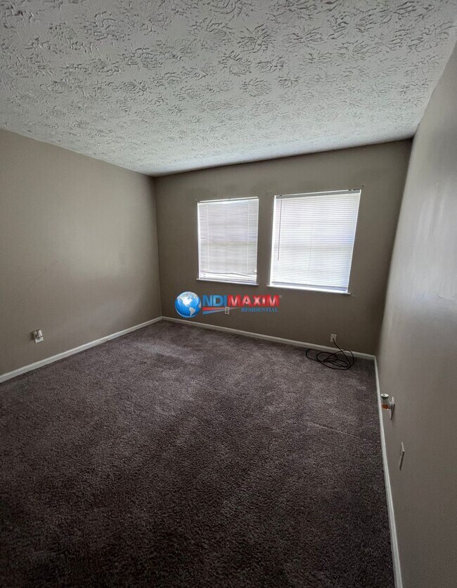 Foto del edificio - 1750 Wesley Way NW