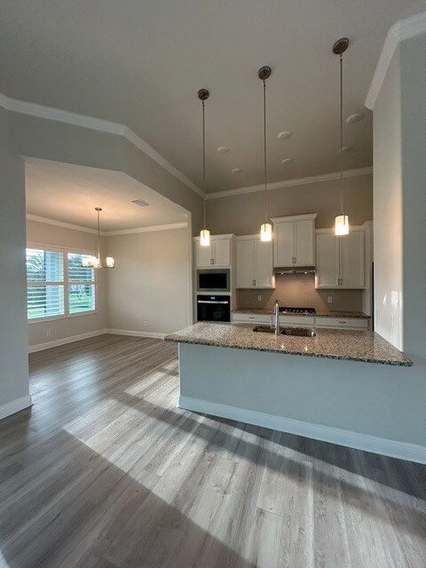 Building Photo - 1559 N Killebrew Point