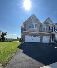 Building Photo - 488 Gray Feather Way