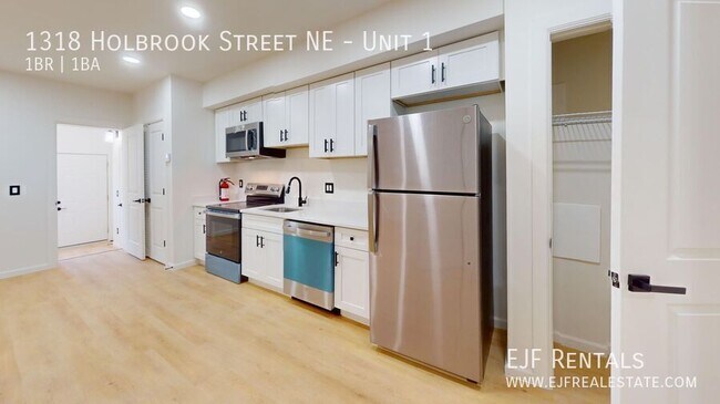 Photo - 1318 Holbrook St NE Apartment