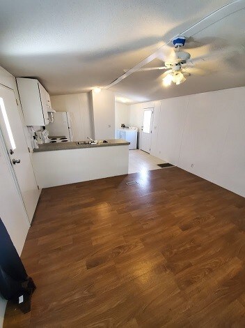Building Photo - 4123 Anderson Rd