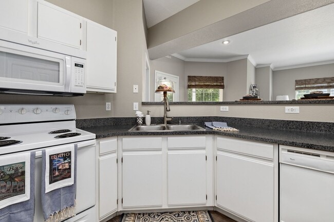 Interior Photo - Renaissance at Hobble Creek