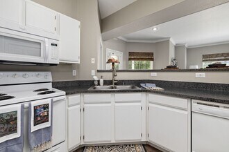 Interior Photo - Renaissance at Hobble Creek